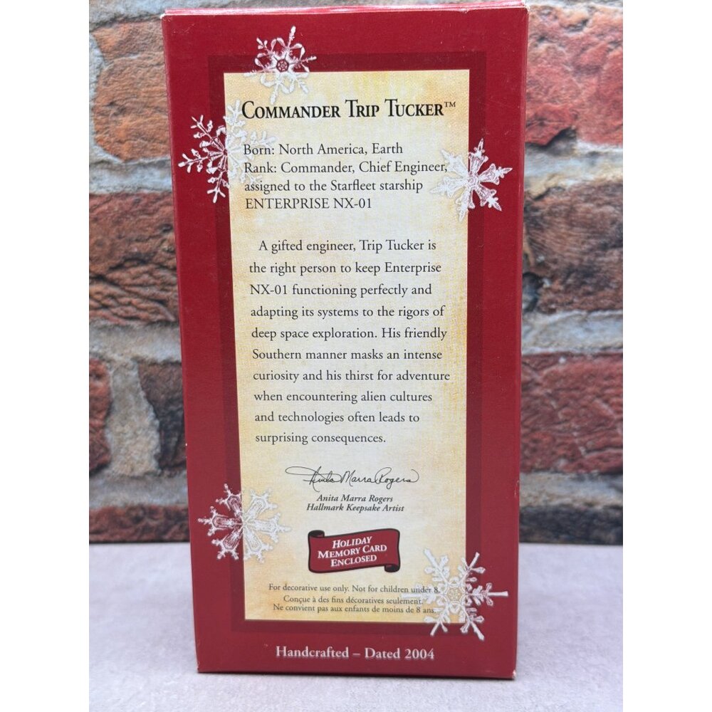 Hallmark Keepsake Ornament Commander Trip Tucker Starfleet Enterprise NX-01 2004 - Picture 2 of 8